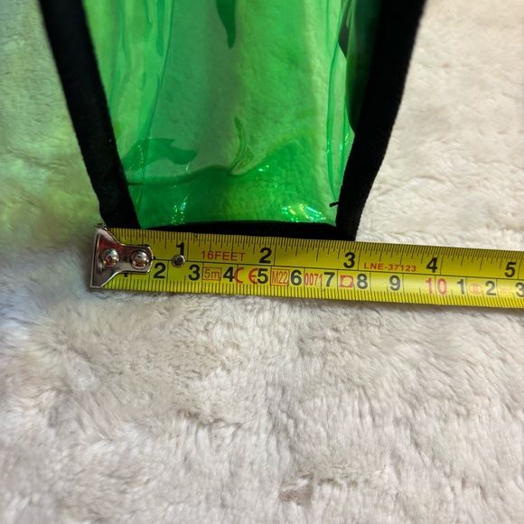 Kendall & Kylie Bag Green Translucent Black Trim Cosmetic Bag Pouch Zippered - Picture 9 of 10